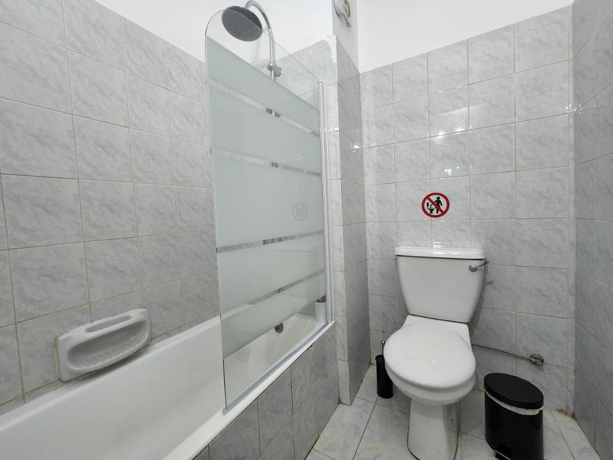 Kay'S City & Seaview One Bedroom Apartment Ларнака Экстерьер фото